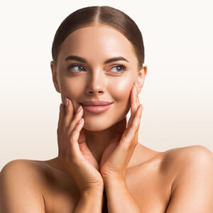 Dermatologist in Izmir – Botox, Fillers & Laser Treatments 3 Woman suitable for dermal filler treatment in Izmir